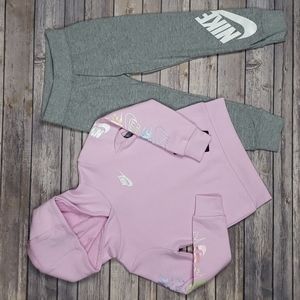 Nike Little Girls Futura Stacked Hoodie and Pant Set